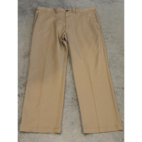 Haggar Other - Haggar Cool Right Performance Flex Classic Fit Khaki Pants Mens 42x30 Golf Beige